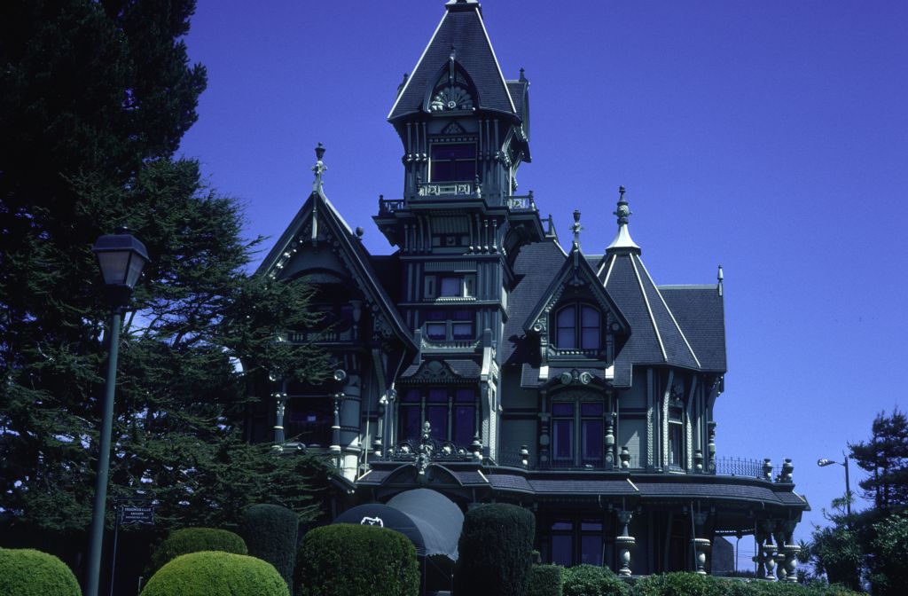 Carson Mansion, Eureka, CA, May 1977, roll 197705H2black48 slide 9